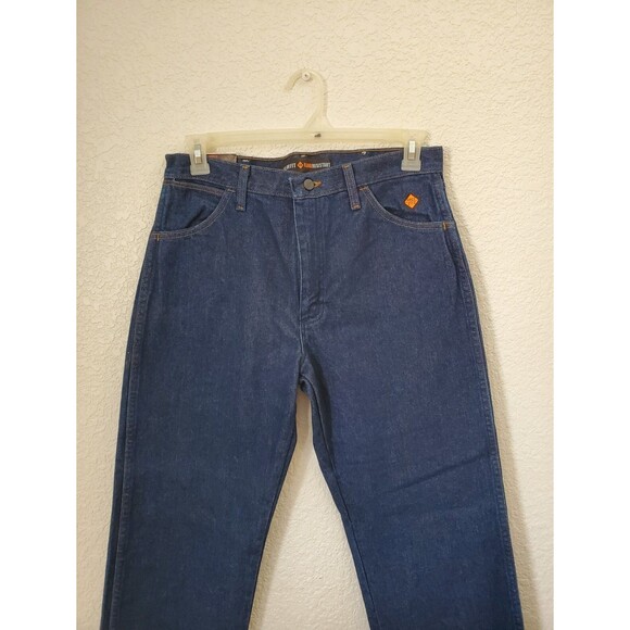 Wrangler Flame Resistant HRC2 2112 13 Original 32X32 New with tags